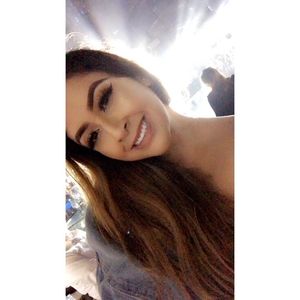 Meet your Posher, Tara